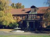 Marylhurst-Fountain3.jpg